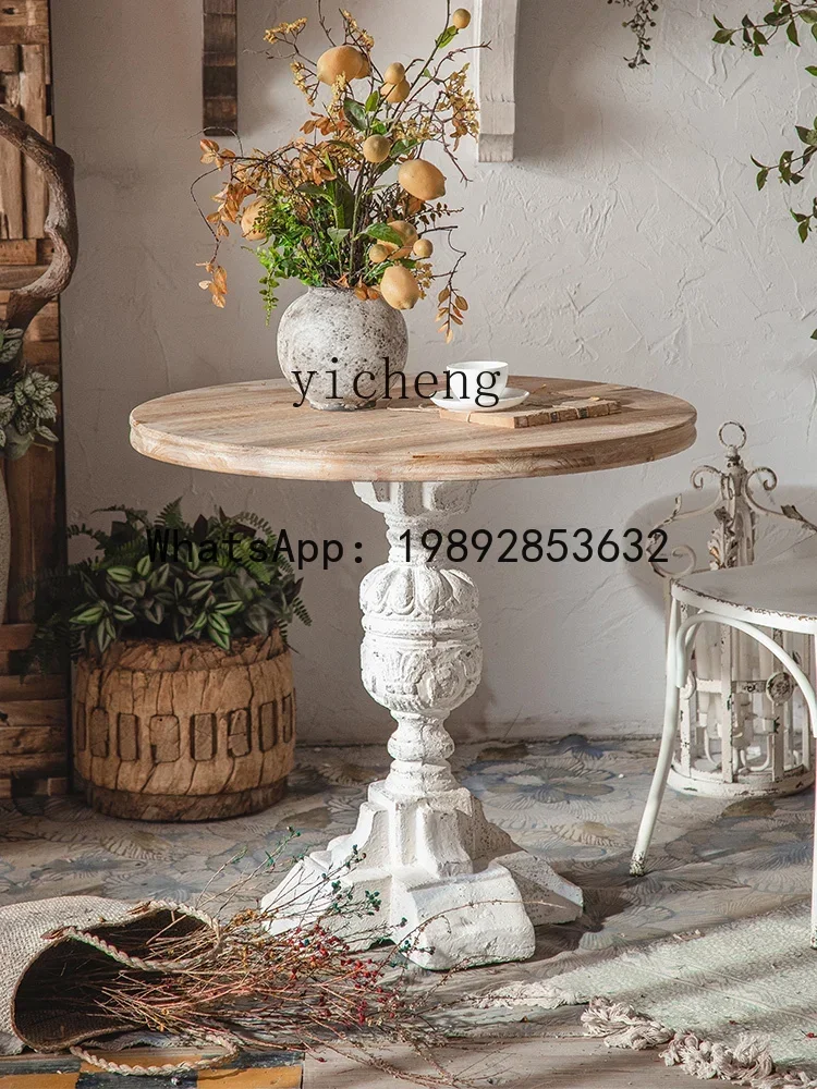 Tavolino rotondo piccolo rosso - Photography Website recensione e prezzo